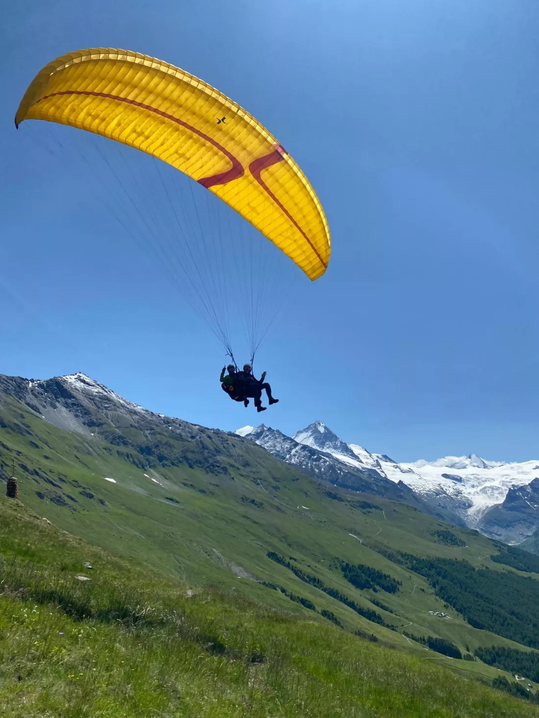 Parapente à Evolène